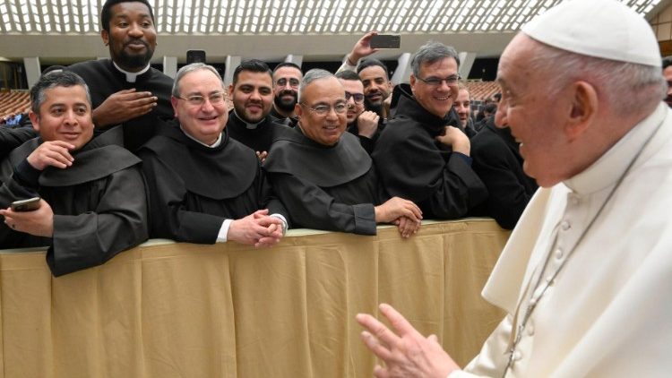 El Papa destacó las cualidades esenciales del buen confesor