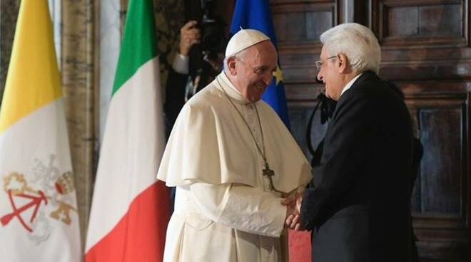 El Papa le entregará el premio Pablo VI al presidente italiano Sergio Mattarella