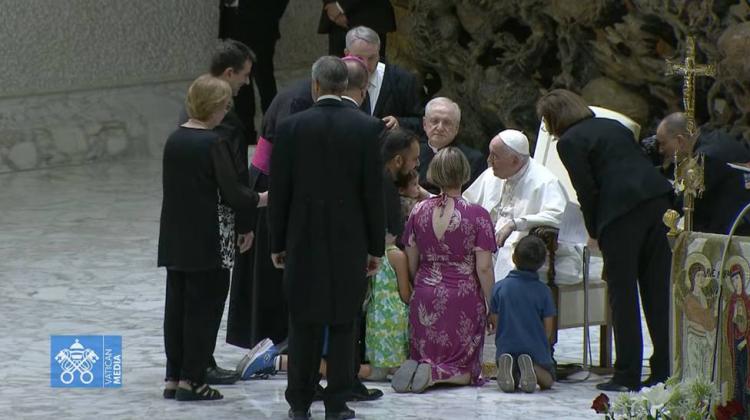 El Papa envía a 430 familias del Camino Neocatecumenal como misioneras