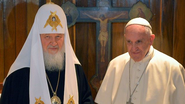El Papa escribe al patriarca Kirill que se "ponga fin a la oscuridad de la guerra"