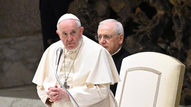 El Papa expresó su preocupación por la escalada de violencia en Irak