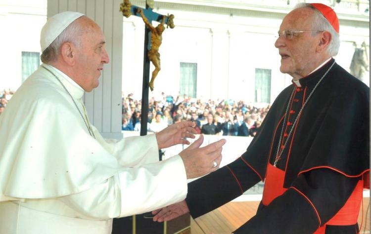 El Papa expresó sus condolencias por la muerte del cardenal Amigo