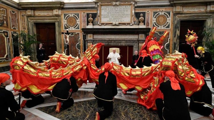 El Papa Francisco recibió a los miembros de la Federación Italia-China