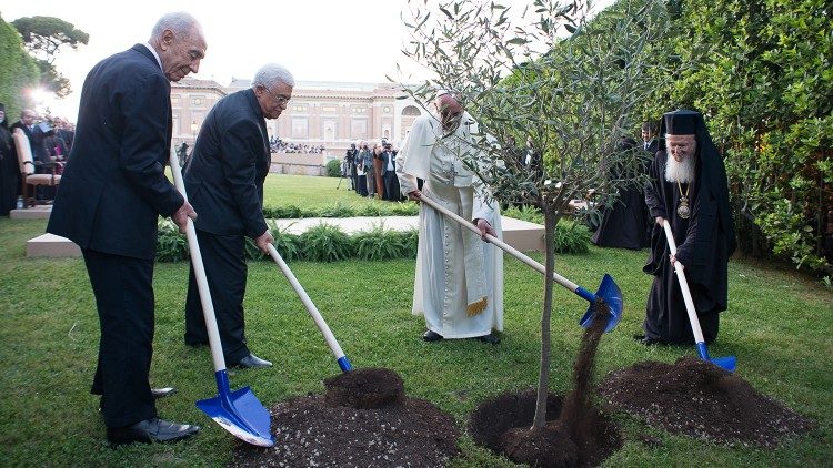 El Papa Francisco rememorará el Encuentro de paz por Tierra Santa