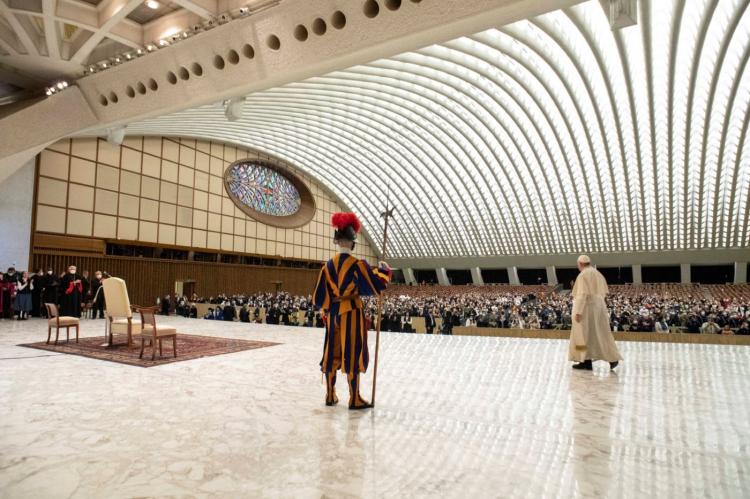 El Papa: La muerte debe ser aceptada, no administrada