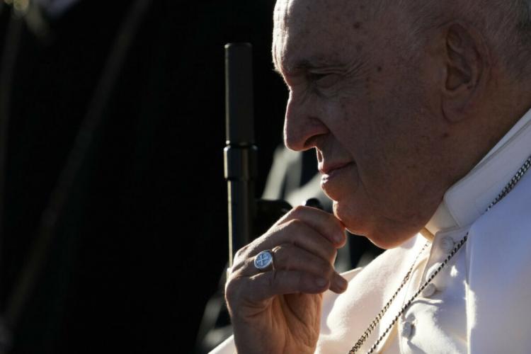 El Papa lamenta la matanza de inocentes que todavía hay en el mundo de hoy