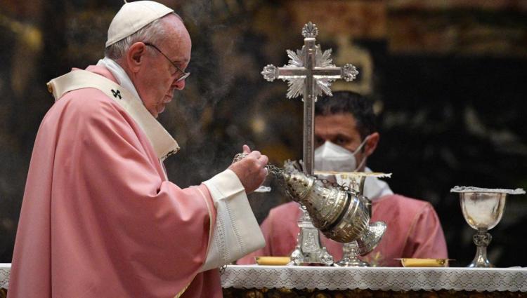El Papa llama a redescubrir el valor del silencio en la liturgia