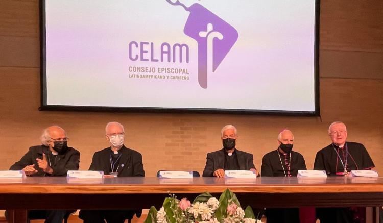 El Papa pide al Celam poner las estructuras materiales de la Iglesia al servicio de los pobres