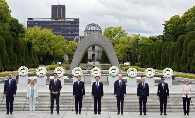 El Papa pide al G7 renunciar a las armas nucleares y sentar las bases para la paz