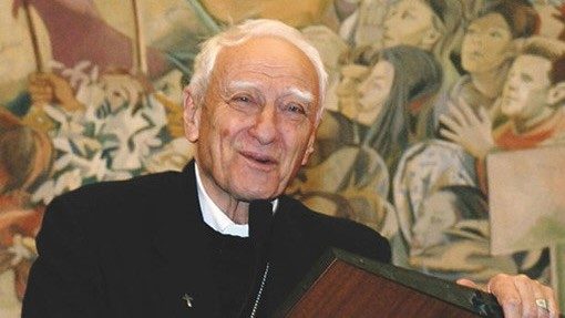 El Papa recordó el 'testimonio intrépido' del obispo Bettazzi en el Vaticano II