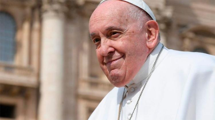 El Papa regresó al Vaticano después de un chequeo médico en Roma