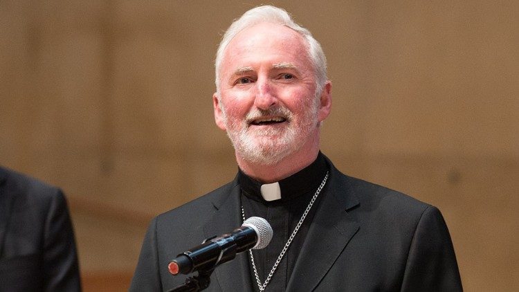El Papa reza por el asesinado obispo auxiliar de Los Ángeles, David O'Connell
