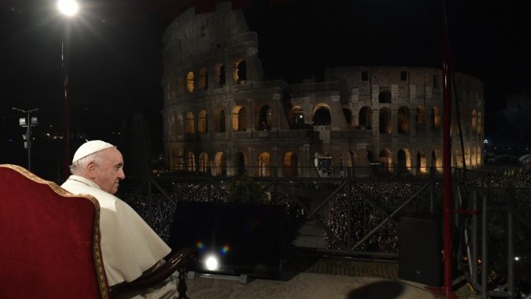 El Papa seguirá esta noche el Vía Crucis desde la Casa Santa Marta