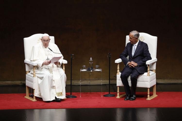 El Papa: 'Sueño con una Europa, que incluya pueblos y personas y apague los focos de guerra'