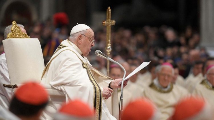 Epifanía del Señor: La estrella llama a buscar a Cristo en peregrinación