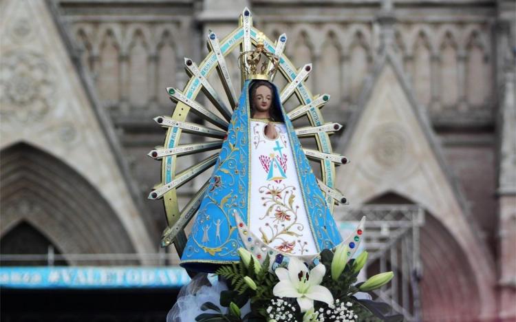 Episcopado: 'El pueblo argentino necesita de la caricia de María de Luján'