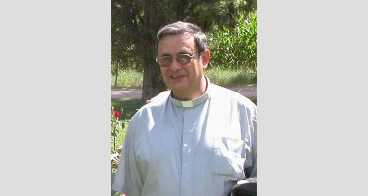 Falleció el padre Juan Eduardo Arnau, fundador del semanario Cristo Hoy