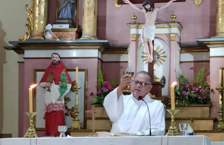 Falleció el sacerdote entrerriano Fernando "Pololo" Arias
