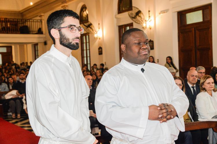 Fasta tendrá un sacerdote y un diácono nuevos