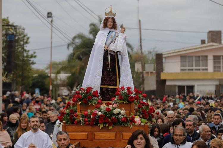 Cruz del Eje: gran expresión de fe comunitaria a la Virgen del Carmen