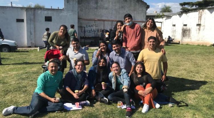 Grupo de jóvenes de Laferrere busca apoyo para realizar su convivencia de verano