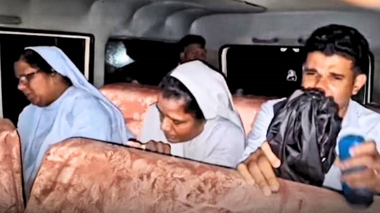 India: La Iglesia denuncia un clima de intolerancia religiosa India: La Iglesia denuncia un clima de intolerancia religiosa
