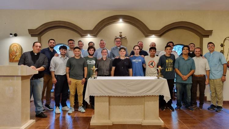 Rosario: ingresaron 25 nuevos jóvenes al Seminario Arquidiocesano Rosario: ingresaron 25 nuevos jóvenes al Seminario Arquidiocesano