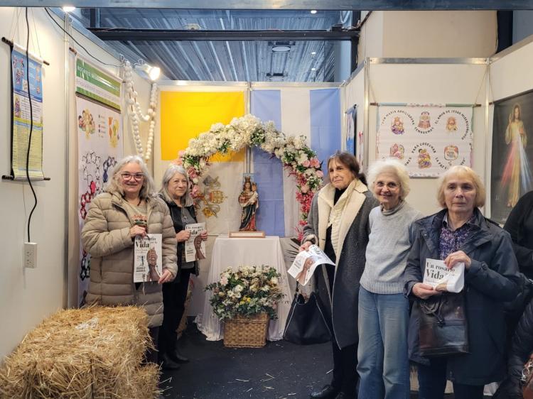 Participantes de Un Rosario por la Vida rezaron ante la Patrona del Agro