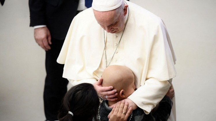 Jornada del Enfermo: el Papa pidió que ningún grito de dolor quede sin ser escuchado