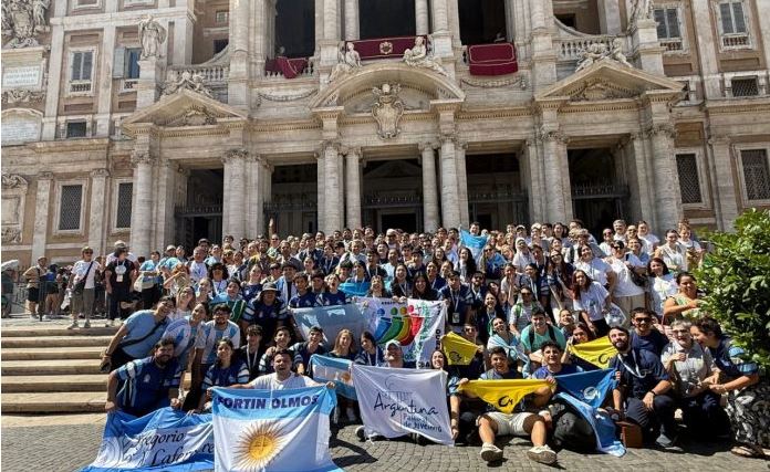 Jóvenes de toda la Argentina celebraron el Jubileo 2025 en Roma Jóvenes de toda la Argentina celebraron el Jubileo 2025 en Roma