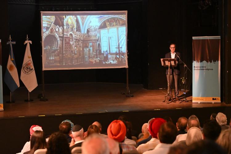 Junto a líderes de los credos, se presentó el libro 'Buenos Aires Ciudad Interreligiosa'