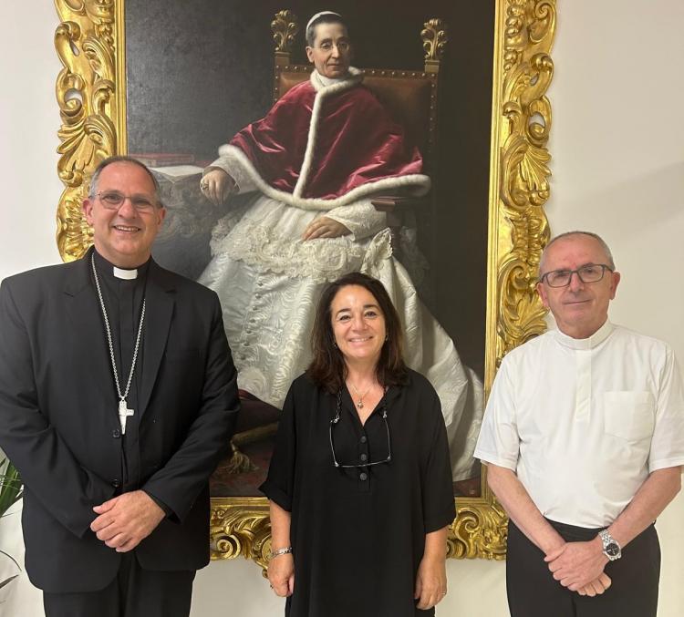 La causa de canonización de Mons. Gottau ya está en el Vaticano La causa de canonización de Mons. Gottau ya está en el Vaticano