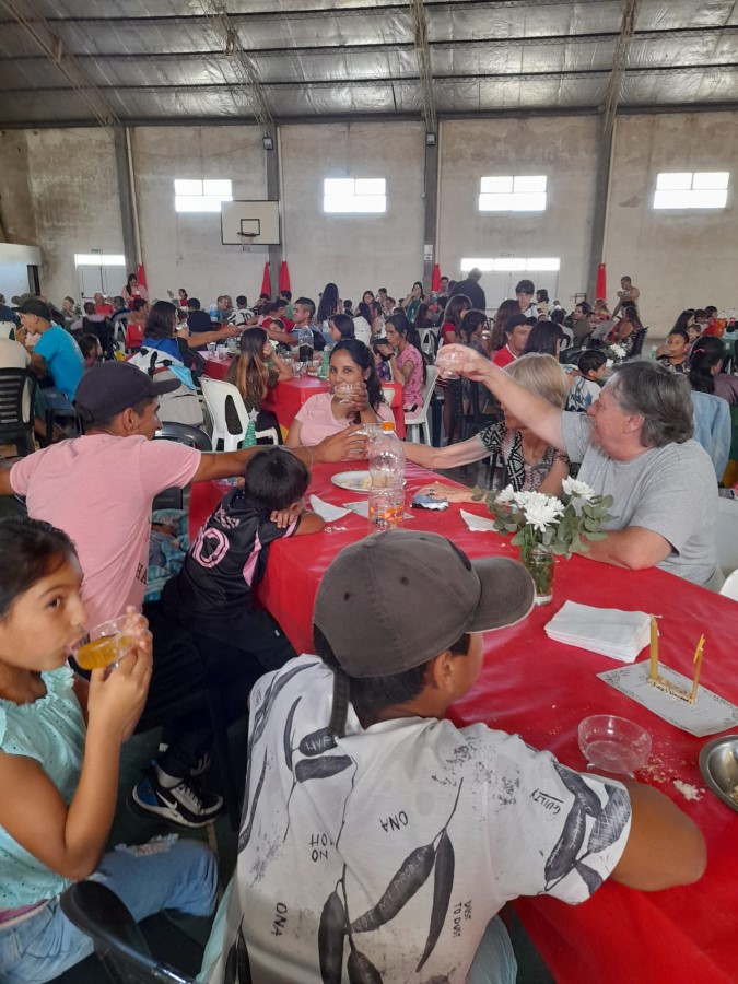 La comunidad de Sant' Egidio celebró el Almuerzo de Navidad