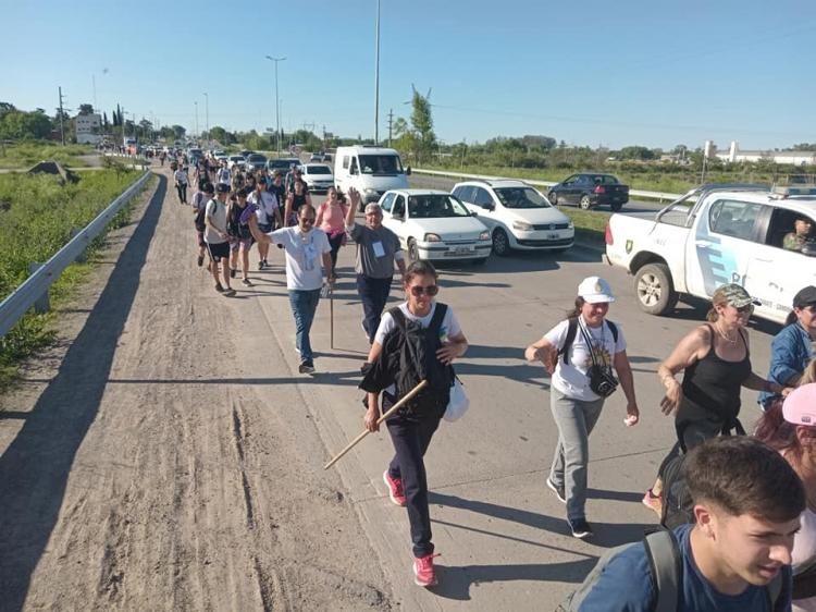 Zárate-Campana realizó una nueva peregrinación al santuario de Luján