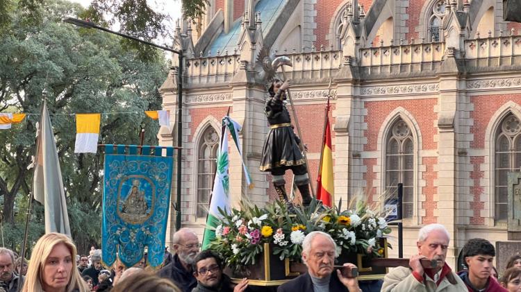 La comunidad sanisidrense le pidió a su santo patrono ser artesana de la esperanza