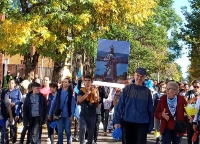 La Cruz será punto de encuentro para la III° peregrinación diocesana de Santo Tomé La Cruz será punto de encuentro para la III° peregrinación diocesana de Santo Tomé