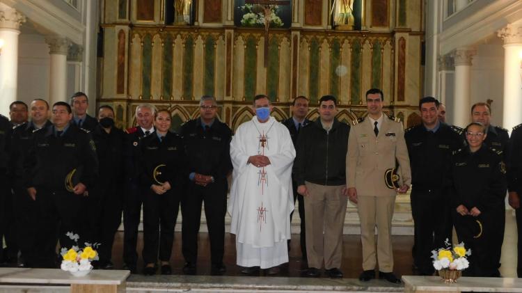 Mons. Canecín presidió la misa por el 51° aniversario de la Policía de Corrientes