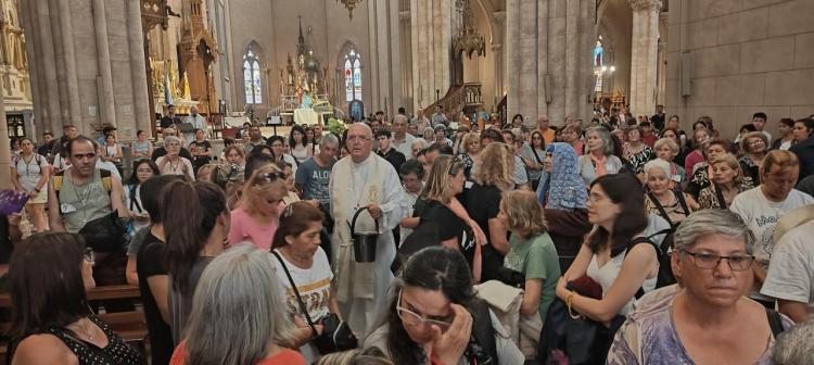 La diócesis de Mar del Plata peregrinó a la basílica de Luján