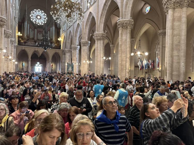 Merlo-Moreno: la comunidad diocesana llevó sus clamores y esperanzas a Luján