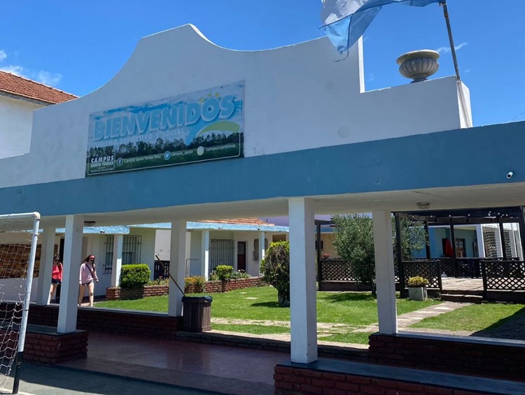 La Federación de Círculos Católicos de Obreros ofrece su Colonia de Vacaciones La Federación de Círculos Católicos de Obreros ofrece su Colonia de Vacaciones