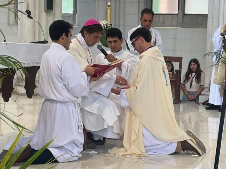 La Iglesia en San Martín cuenta con otro sacerdote