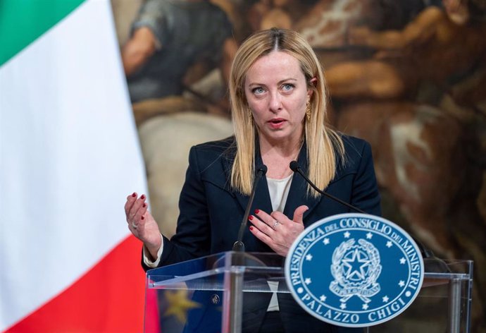 Meloni aseguró el apoyo de Italia a los esfuerzos por la paz del papa León XIV Meloni aseguró el apoyo de Italia a los esfuerzos por la paz del papa León XIV