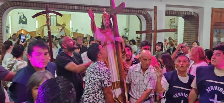 La parroquia Cristo Rey de La Banda celebró a su patrono y los 68 años del templo