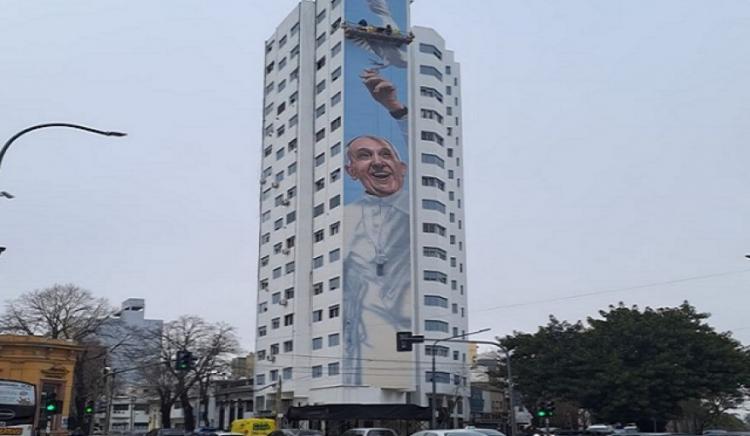 La Plata: inaugurarán el mural más grande del mundo del papa Francisco La Plata: inaugurarán el mural más grande del mundo del papa Francisco