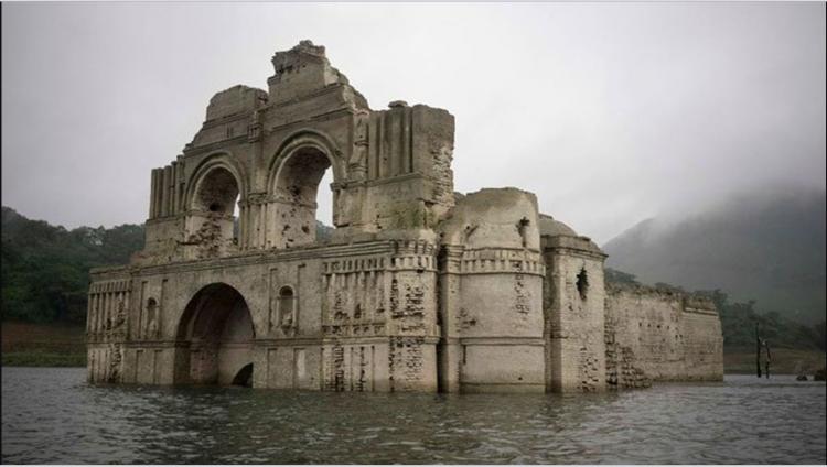 La prolongada sequía en Chiapas deja a la vista una iglesia del siglo XVI