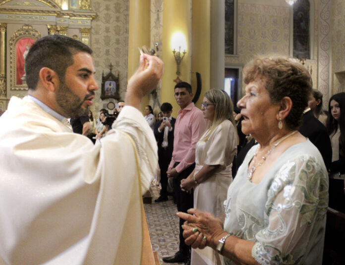 La Rioja celebró una nueva ordenación sacerdotal en la catedral