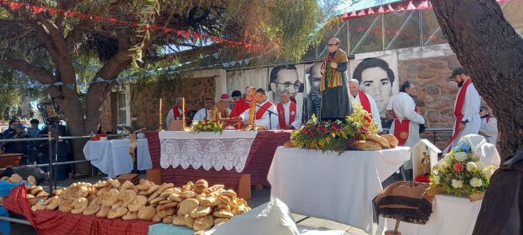 La Rioja: la comunidad diocesana hizo memoria del martirio del beato Angelelli La Rioja: la comunidad diocesana hizo memoria del martirio del beato Angelelli