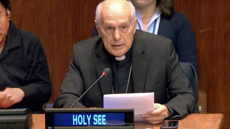 La Santa Sede instó a proteger eficazmente a los civiles en zonas de guerra