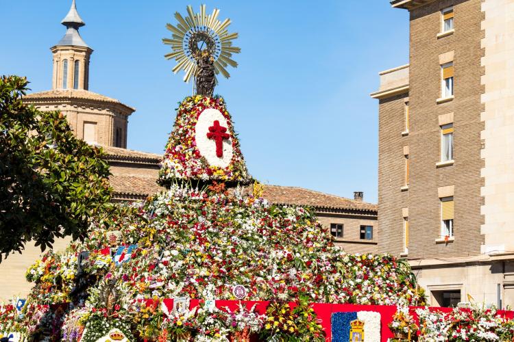 La Virgen del Pilar símbolo de la "firmeza de la fe de los españoles"