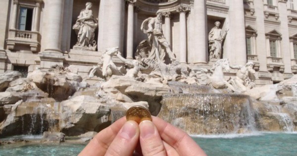Las monedas de la Fontana di Trevi de Roma continúan apoyando a Cáritas